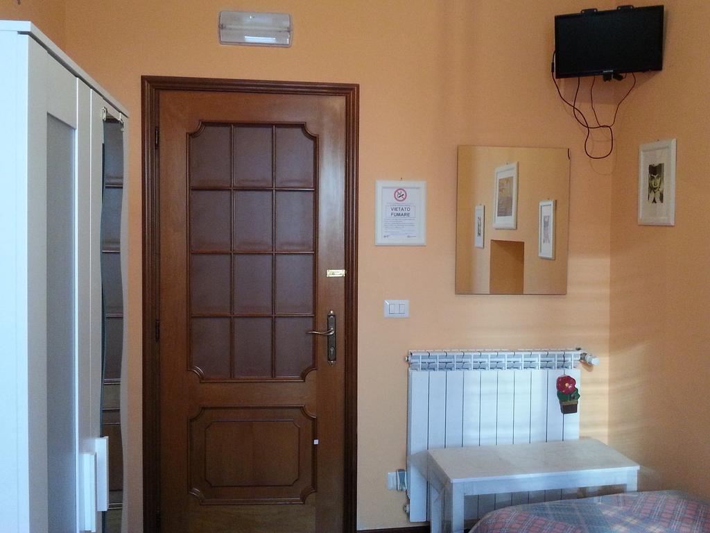 Affittacamere Andronaco Milan Chambre photo
